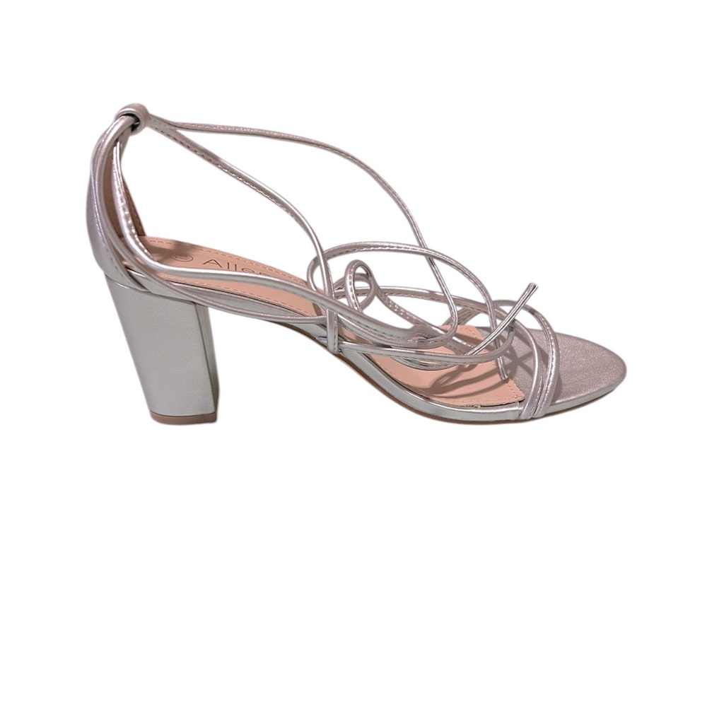 New in box Allegra K wrap block heels